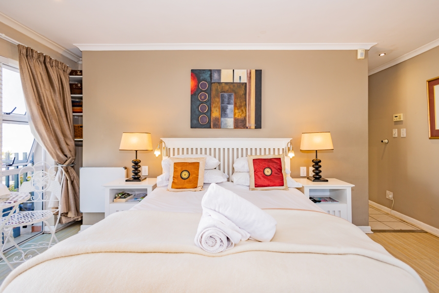 13 Bedroom Property for Sale in Sunset Beach Western Cape